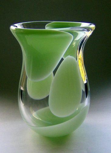 Vase 2002